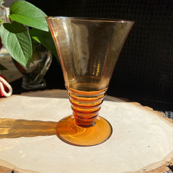 4 amber ribbed vintage antique glasses - Picture 6 of 8